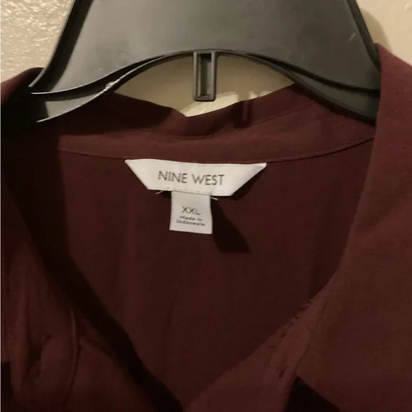 Nine West Burgundy Button Down Ruffle Hem Dress Long Sleeve New - Picture 3 of 7